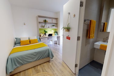 iQ The Pad Student Halls, 71 Egham Hill, City Centre, Egham, TW20 0ER - Image 2